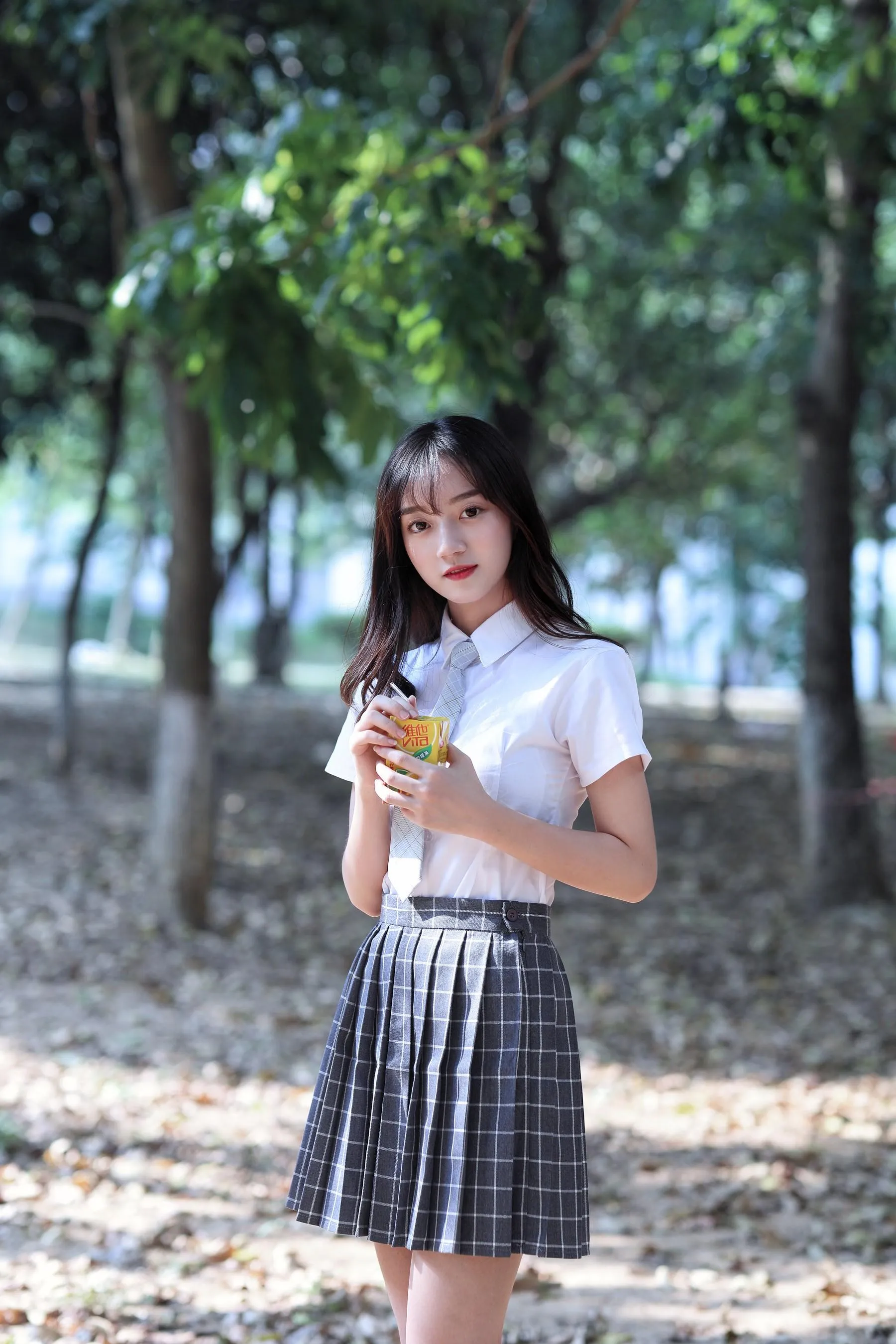 [艺图语] 2022.05.24 校园青春 虫虫 [43P]插图1